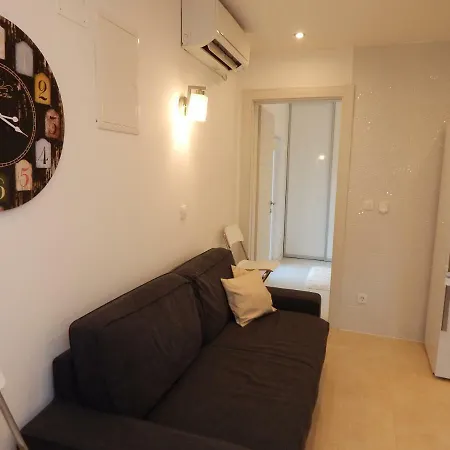 Pika 2 Apartment