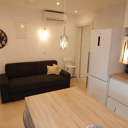 Pika 2 Apartment *